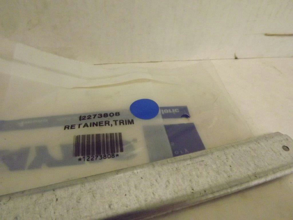 MAYTAG WHIRLPOOL REFRIGERATOR 12273808 TRIM RETAINER NEW MAYTAG WHIRLPOOL REFRIGERATOR 12273808 TRIM RETAINER NEW